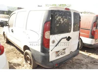 LOTE 022 - IAT DOBLO 1.8 ATENA AMB - ANO 2013 2013 - PLACA OQC-4900