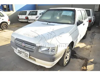 LOTE 006 - FIAT UNO MILLE ECONOMY - ANO 2013 2013 - PLACA OQQ-7152