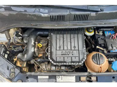 LOTE 005 - VW UP TAKE MA - PLACA PUS5341 - ANO 2014 2015