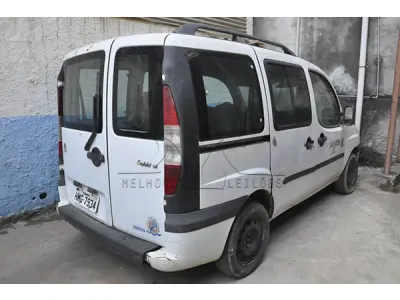 LOTE 005 - FIAT DOBLÔ ELX 1.8 - ANO 2006 2007 - PLACA HMG-7934