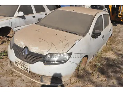 LOTE 011 - RENAULT SANDERO AUTH 10 - ANO 2017 2018 - PLACA PZT-7206