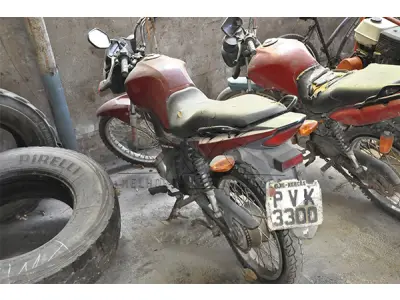 LOTE 002 - HONDA CG 125 FAN KS - ANO 2014 2015 - PLACA PVK-3300