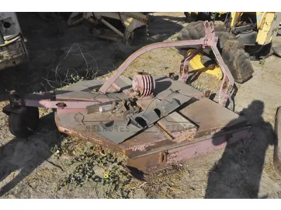 LOTE 046 - IMPLEMENTO AGRICOLA ROÇADEIRA