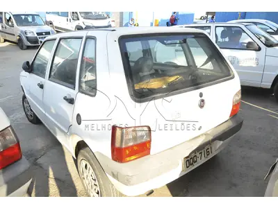 LOTE 001 - FIAT UNO MILLE ECONOMY - ANO 2013 2013 - PLACA OQQ-7161
