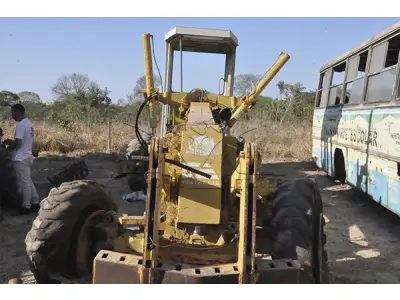 LOTE 044 - SUCATA - PATROL FIATLLIS FG70A SERIE B