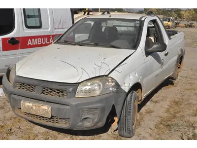 LOTE 013 - FIAT STRADA WIRKING - ANO 2014 2014 - PLACA OWV-1392