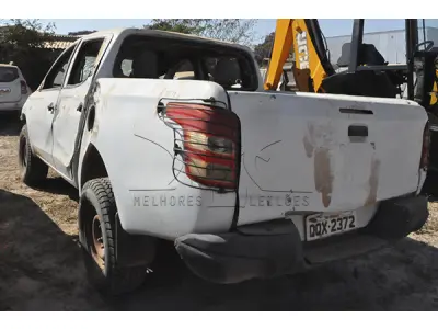 LOTE 028 - MMC L200 TRITON SPT GL - ANO 2018 2018 - PLACA QQX-2372