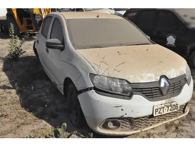 LOTE 011 - RENAULT SANDERO AUTH 10 - ANO 2017 2018 - PLACA PZT-7206