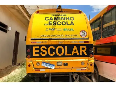 LOTE 009 - MPOLO VOLARE V8L 4X4 EO - PLACA QXR9D50 - ANO 2014 2015