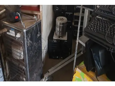 LOTE 004 - Composto por equipamentos eletrônicos; computadores, HDs, maquinas de xerox entre outros.