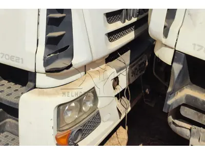 LOTE 017 - IVECO TECTOR 170E21 - ANO 2016 2017 - PLACA PYD-5028