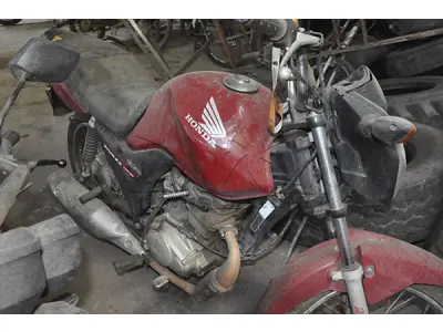 LOTE 002 - HONDA CG 125 FAN KS - ANO 2014 2015 - PLACA PVK-3300