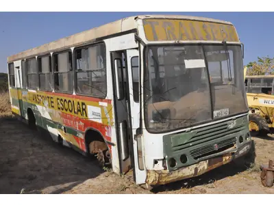 LOTE 038 - M.BENZ OF 1318 - ANO 1996 1996 - PLACA LBB-6142