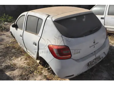 LOTE 011 - RENAULT SANDERO AUTH 10 - ANO 2017 2018 - PLACA PZT-7206