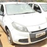 LOTE 028 - RENAULT SANDERO AUT1016V - PLACA OQM-8235 - 2013 2014