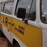 LOTE 004 - VW KOMBI ESCOLAR - PLACA HLF6313 - ANO 2011 2012