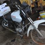 LOTE 005 - Honda CG 150 JOB - 2006 2007 - Branca - HDX-1637