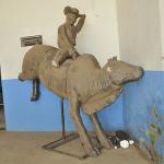 LOTE 011 - SUCATA - ESTATUA