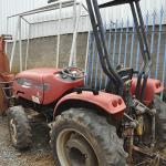 LOTE 008 - TRATOR AGRICOLA  AGRALE MODELO 42304  CARRETA ROÇADEIRA PULVERIZADOR - ANO 2007 - COR VERMELHA