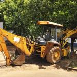 LOTE 050 - RETROESCAVADEIRA TRACBEL - 214E -	RE06 - 2002