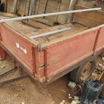 LOTE 008 - TRATOR AGRICOLA  AGRALE MODELO 42304  CARRETA ROÇADEIRA PULVERIZADOR - ANO 2007 - COR VERMELHA