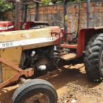 LOTE 001 - TRATOR MASSEY FERGUNSON ON 265 – ANO S.ID