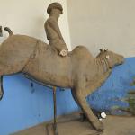 LOTE 011 - SUCATA - ESTATUA