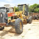 LOTE 009 - MOTONIVELADORA - RG140.B BASE – ANO 2006