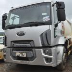 LOTE 001 - FORD CARGO 1519 B - PLACA GOW-7841 - ANO 2012 2013 - COR PRATA