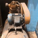 LOTE 015 - COMPRESSOR DE AR - DERICADO SAUDE