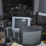 LOTE 012 - SUCATA - ELETRICA - ELETRONICA - INFORMATICA - MONTANTE