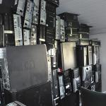 LOTE 015 - SUCATA INFORMÁTICA - ELETRONICA E ELETRICA E ETC