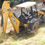 LOTE 006 - MAQUINA RETROESCAVADEIRA JCB 4X4 3C - ANO 2012