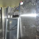 LOTE 001 - SUCATA - FOGÕES, BALCÕES, GELADEIRAS, AUTOCLAVE, PASS THROUGH FRIO, MESA PARA EXAME E CAMAS P/EXAME MEDICO