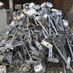 LOTE 011 - SUCATA - MONTANTE - ELETRICA E ILUMINAÇÃO