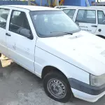 LOTE 002 - FIAT UNO MILLE ECONOMY - ANO 2013 2013 - PLACA OQQ-7156