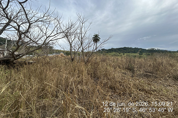 Loteamento Estancia Grande Rio - Matricula 30605 - Área Do Lote 2.082,74, localizado em Cássia - MG
