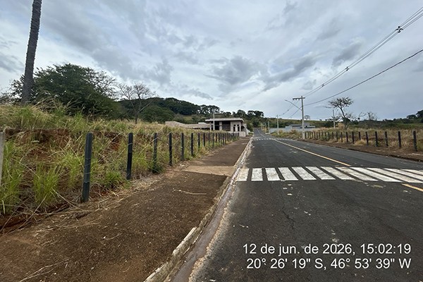Loteamento Estância Grande Rio - Rua Rio Grande - Matricula 30604- Área Do Lote 2.082,74, localizado em Cássia - MG